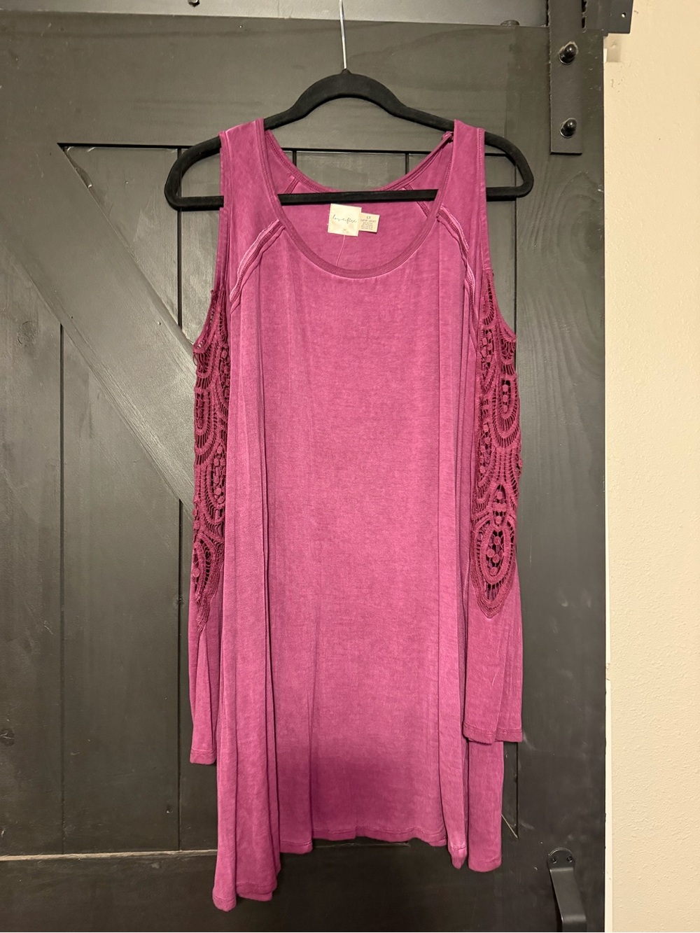 love, Fire Women's Long Sleeve Cold Shoulder Tee in Magenta